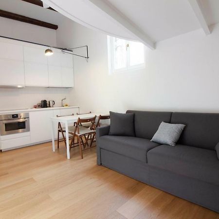 Sant'Andrea Cozy Apartment Milano Ngoại thất bức ảnh